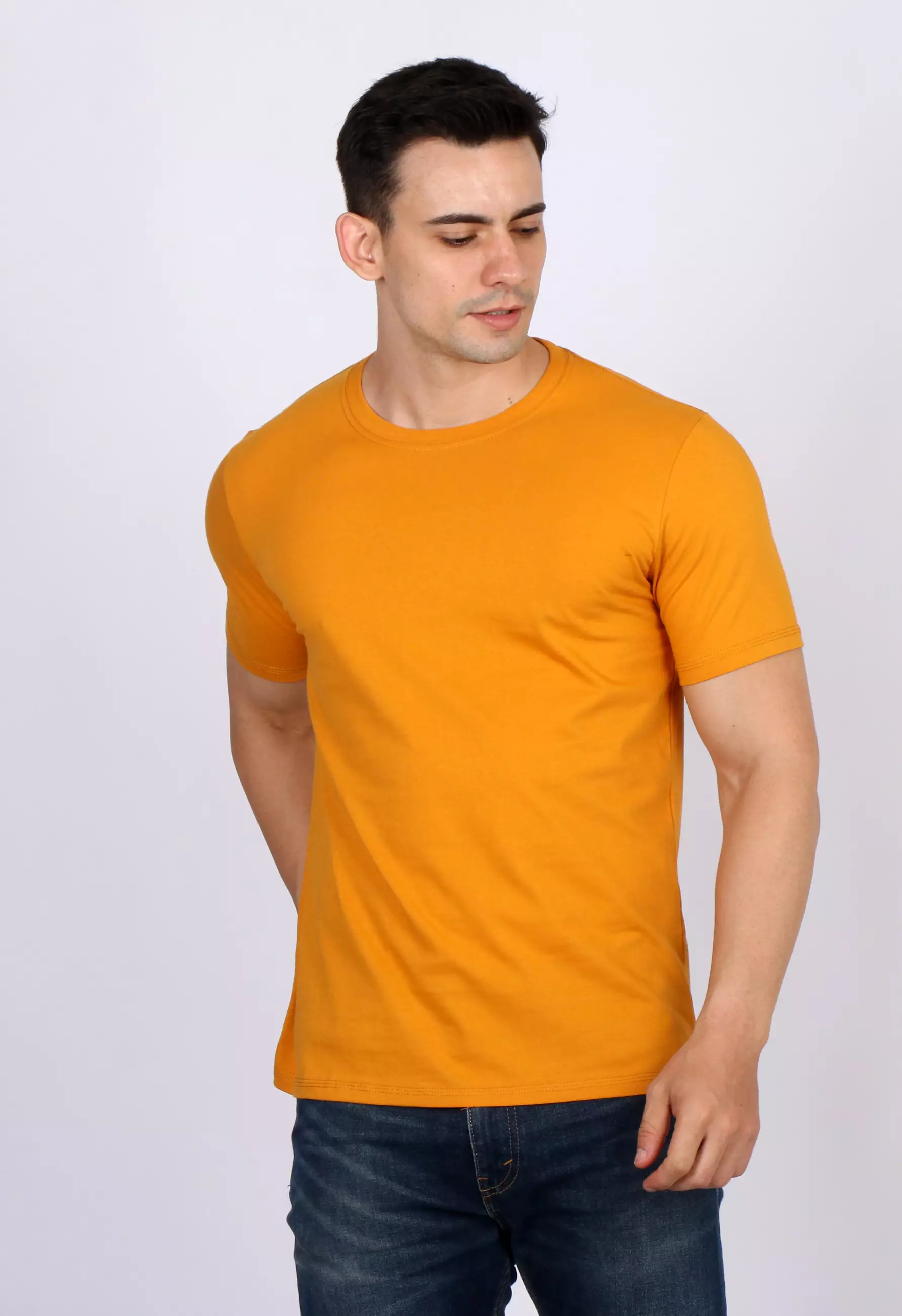 Simple Perfect Kaos Polos Cotton Lengan Pendek Pumpkin