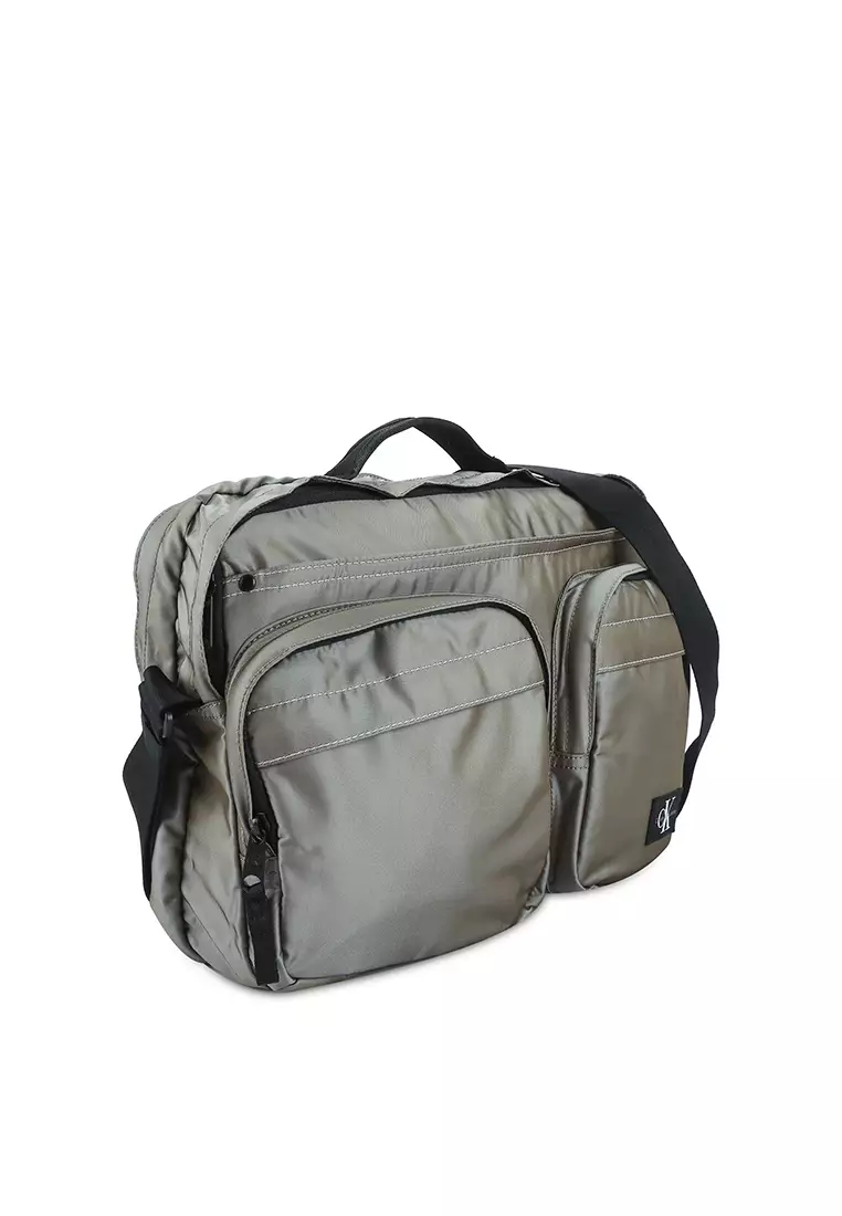 Calvin sale klein messenger