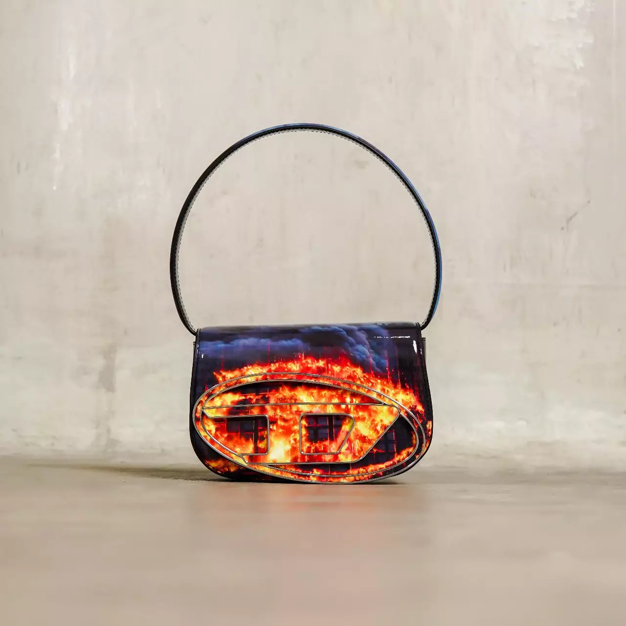 Tas DIESEL 1 DR FIRE RED BLUE HOBO BAG WITH LONG STRAP 100% ORIGINIAL