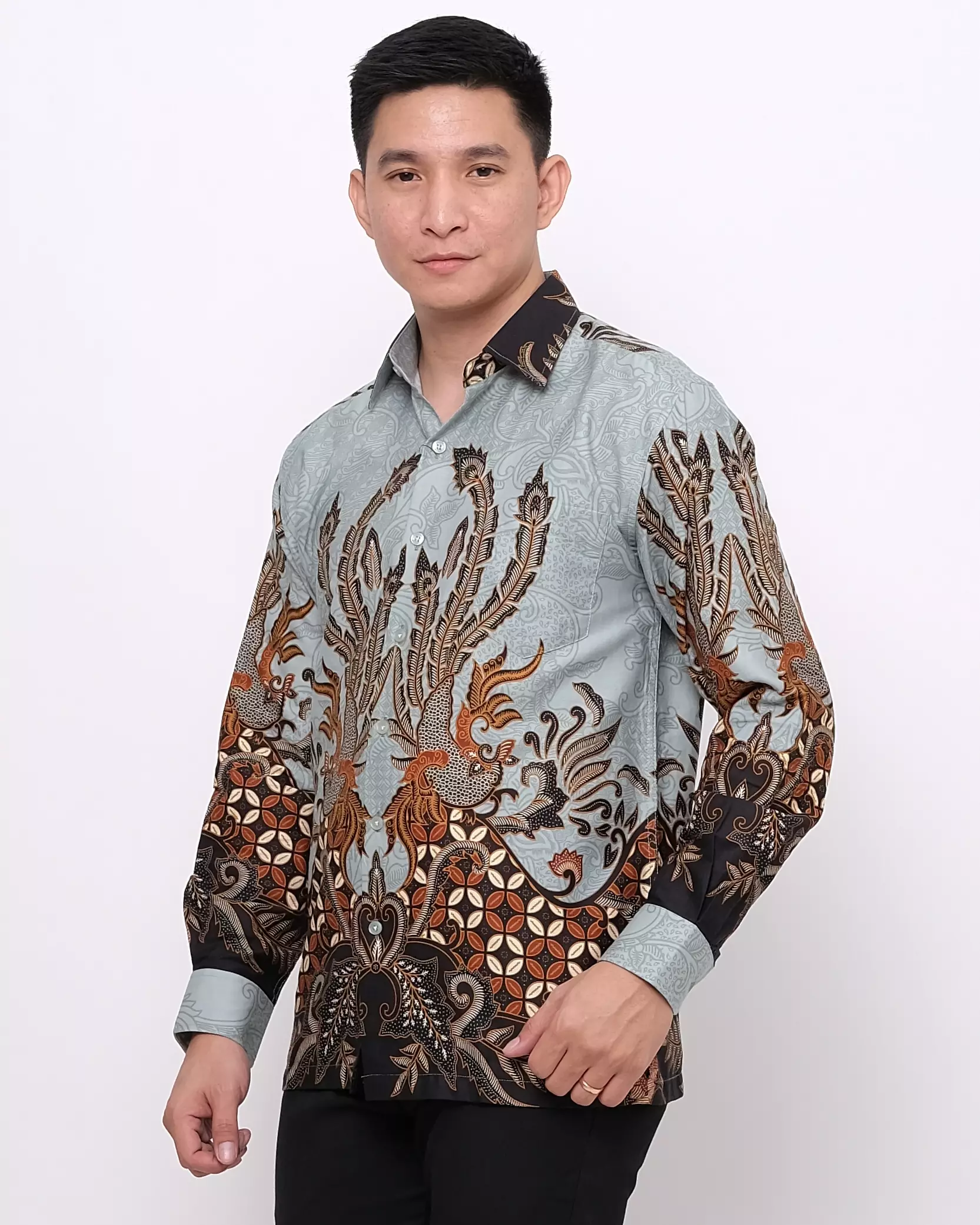 Andre Michel Kemeja Batik Lengan Panjang Hijau Muda 16734