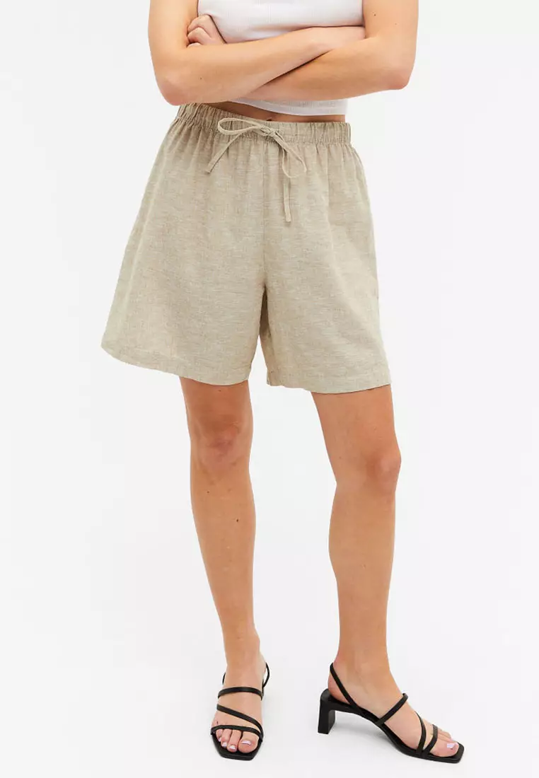 Monki Linen Blend Shorts Regular Waist 2024 | Buy Monki Online | ZALORA  Hong Kong