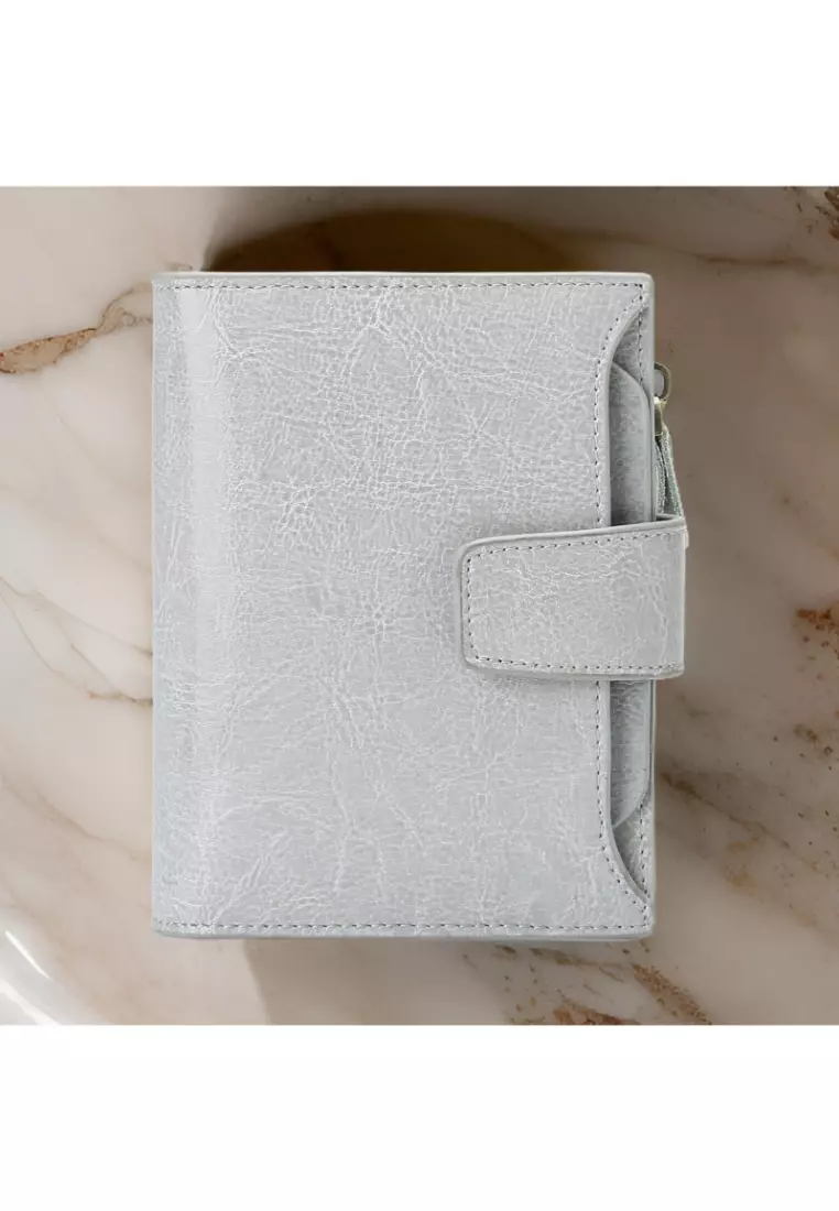 Pebbled Cow Leathers Short Wallet