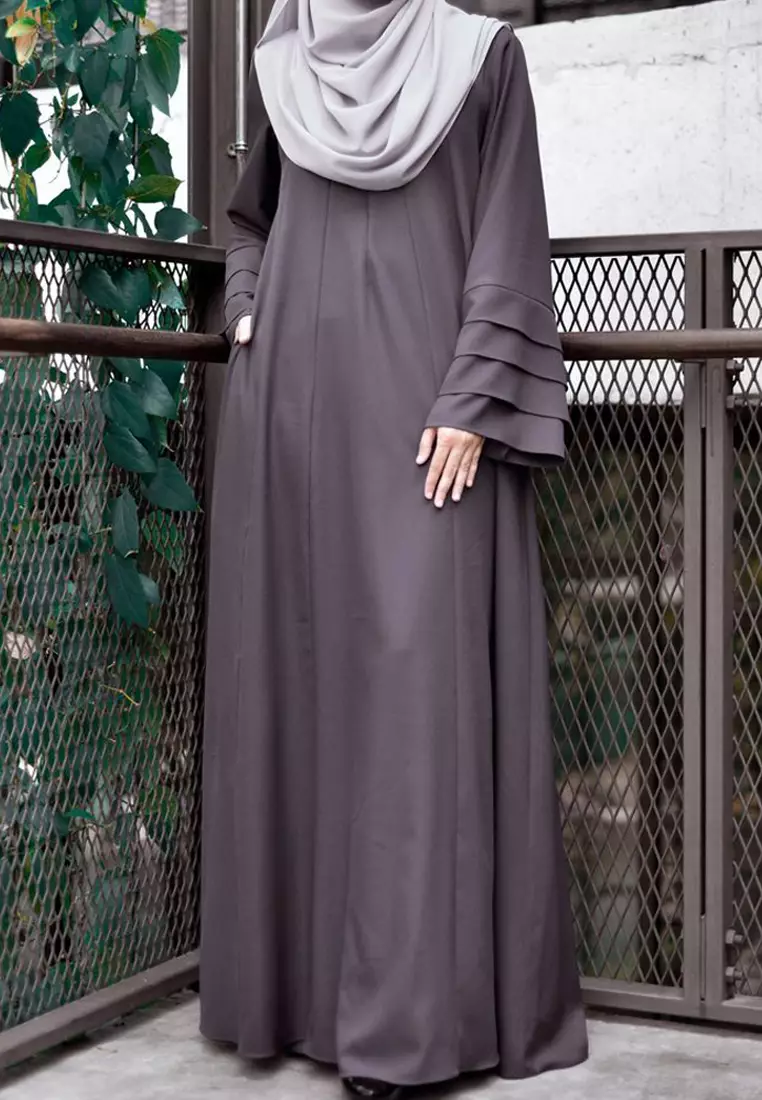 Laura Abaya Long Dress in Dark Grey