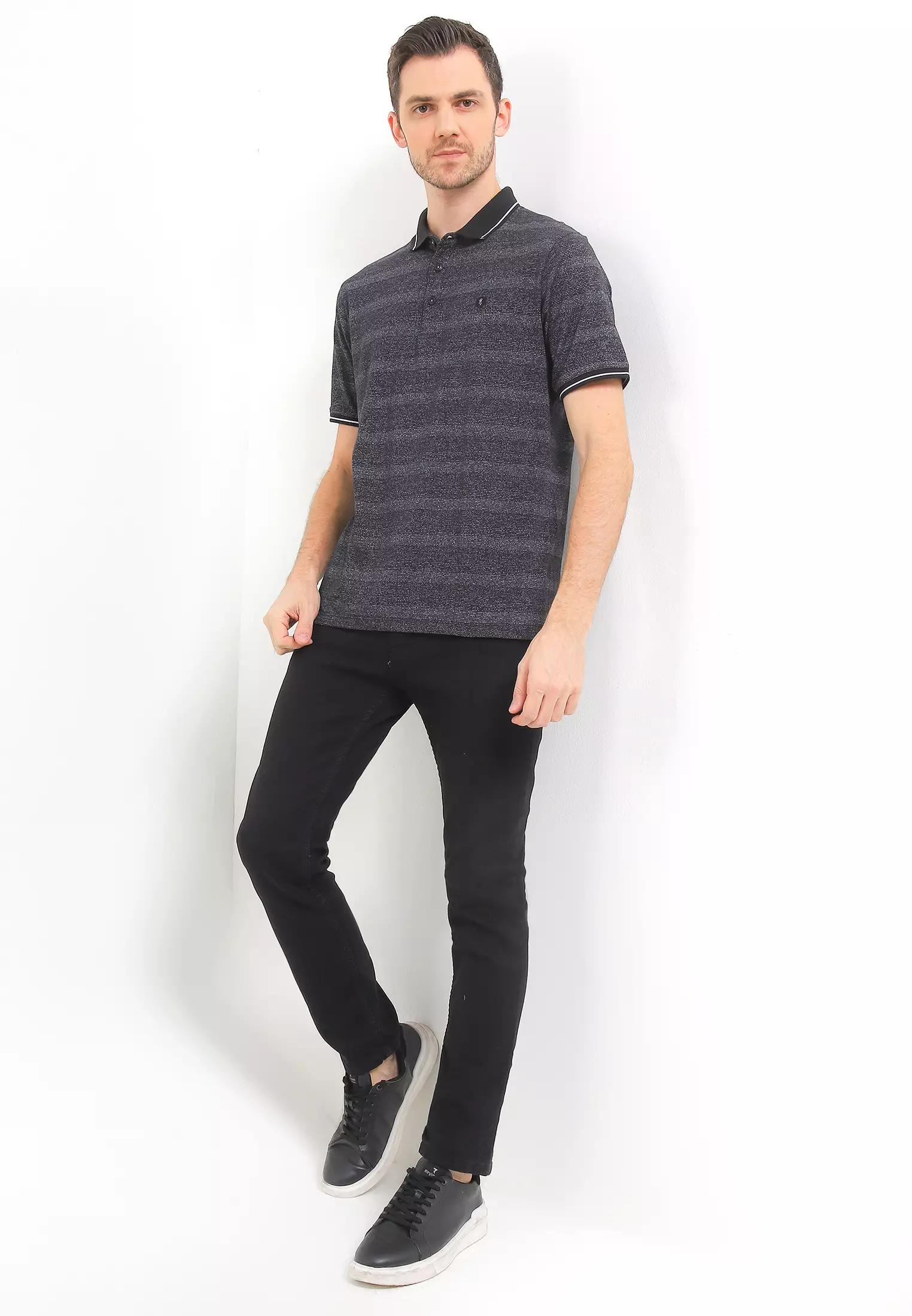 Cressida Regular Fit Wangky Shirt B224H - Black