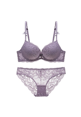 W.Excellence purple Premium Purple Lace Lingerie Set (Bra and Underwear) 5AE79US908139DGS_1