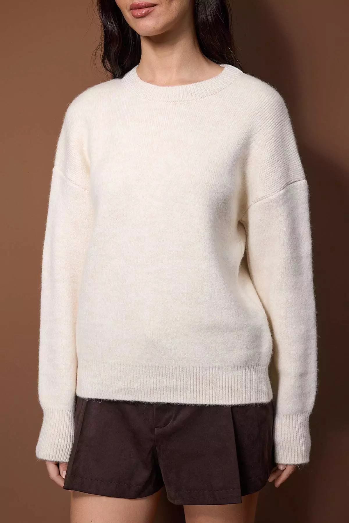 Wardrobe Essentials Bone Wool Premium Yarn Basic Wide Fit Knitwear Sweater | Twoaw26Kz65