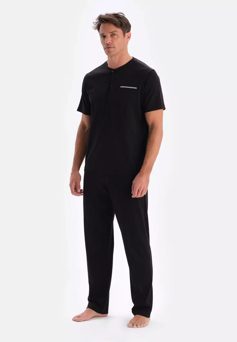 Black T-Shirt & Trousers & Shorts Knitwear Set, Crew Neck, Regular, Long Leg, Short Sleeve Sleepwear for Men