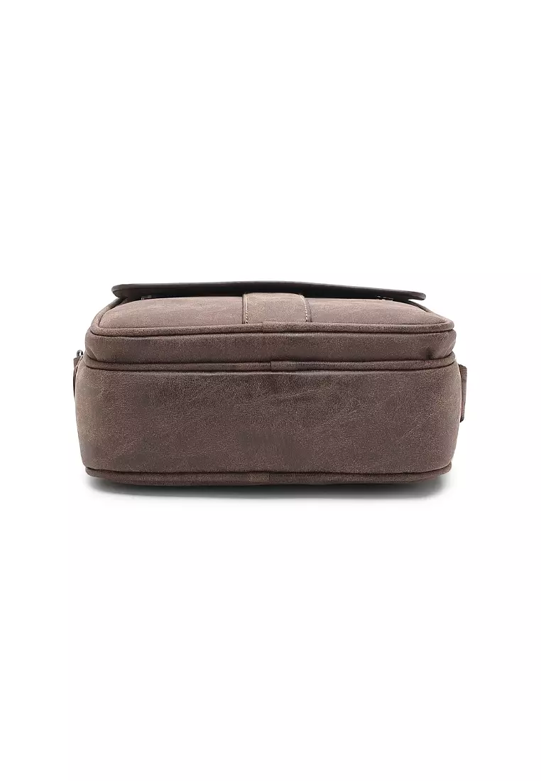 Men's Sling Bag / Crossbody Bag - Dark Brown