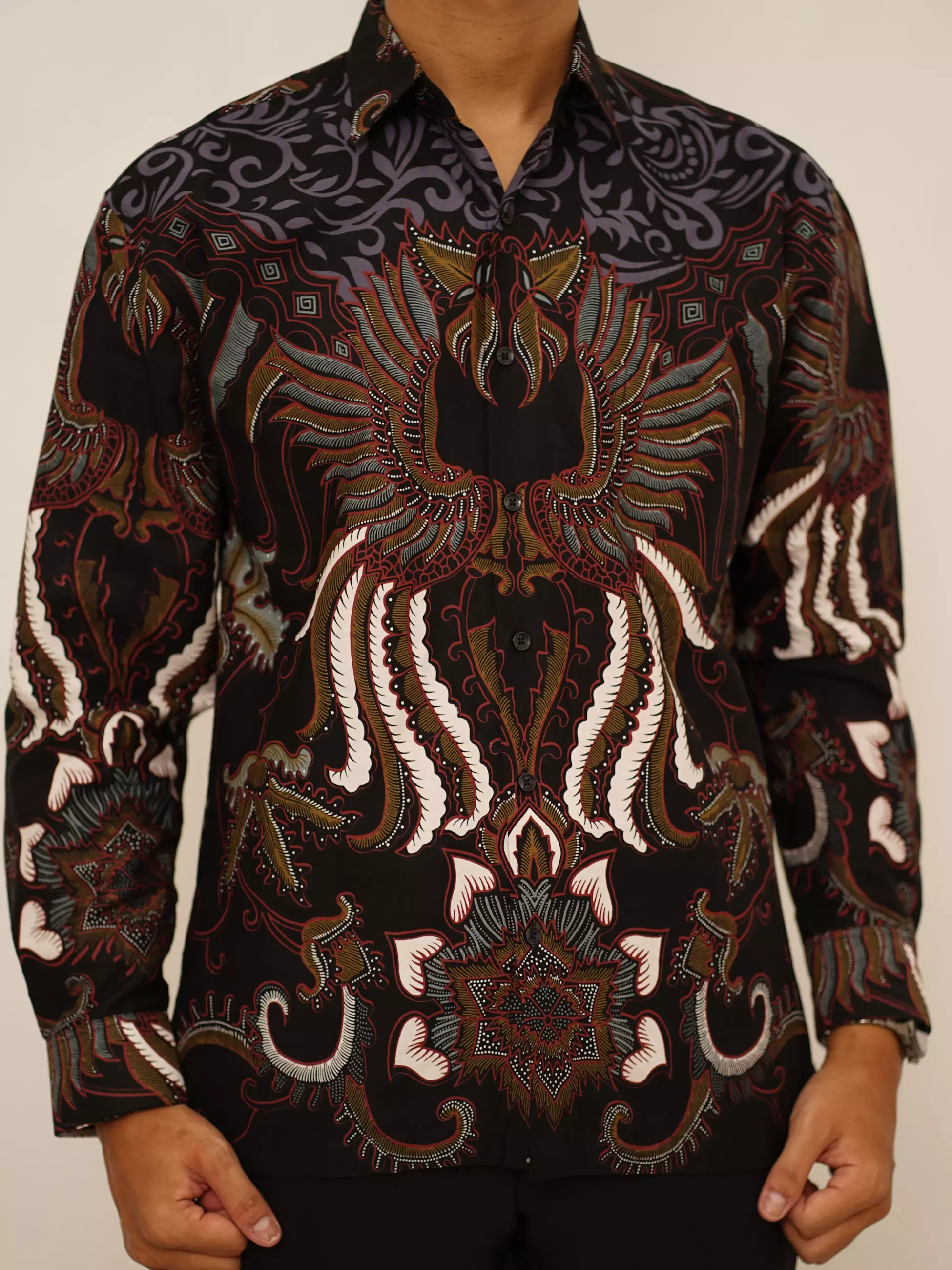 Andre Michel Kemeja Batik Lengan Panjang Hitam Motif 16643