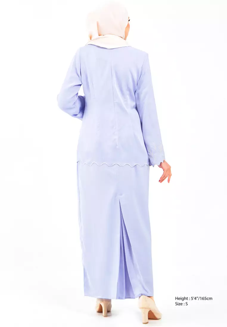 Gene Martino -Dea Molek Kurung Modern 8164