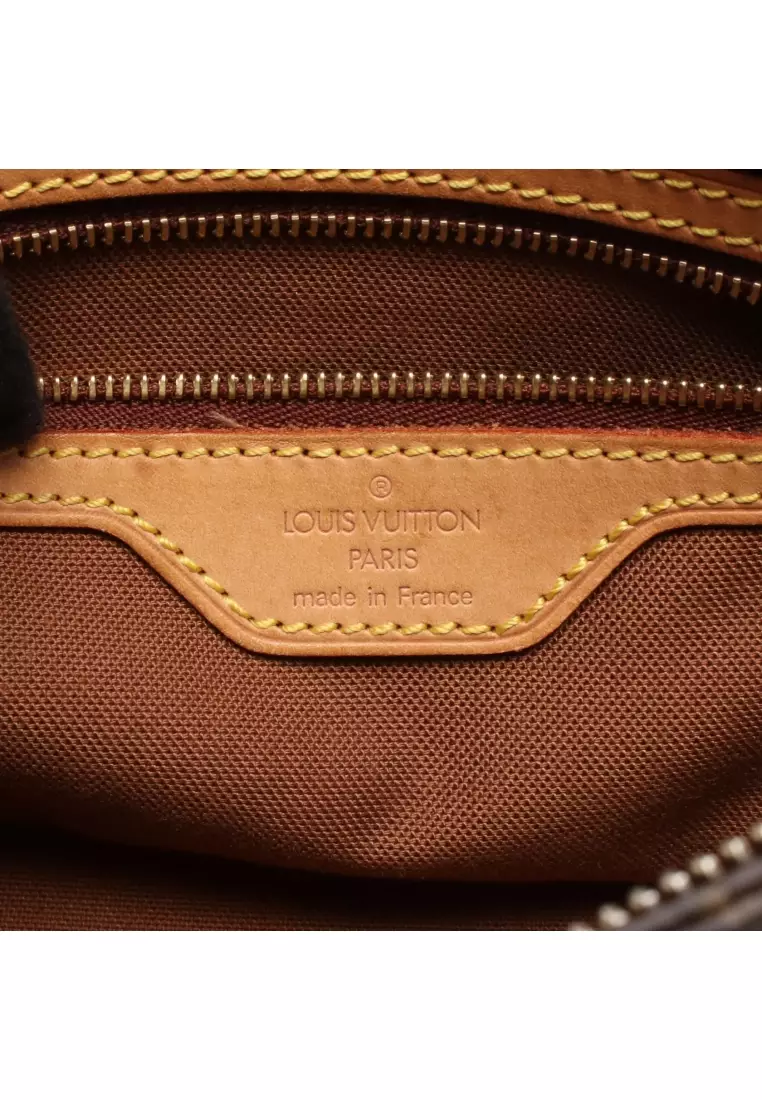 Pre-Loved Louis Vuitton Trotteur monogram Shoulder bag PVC leather Brown