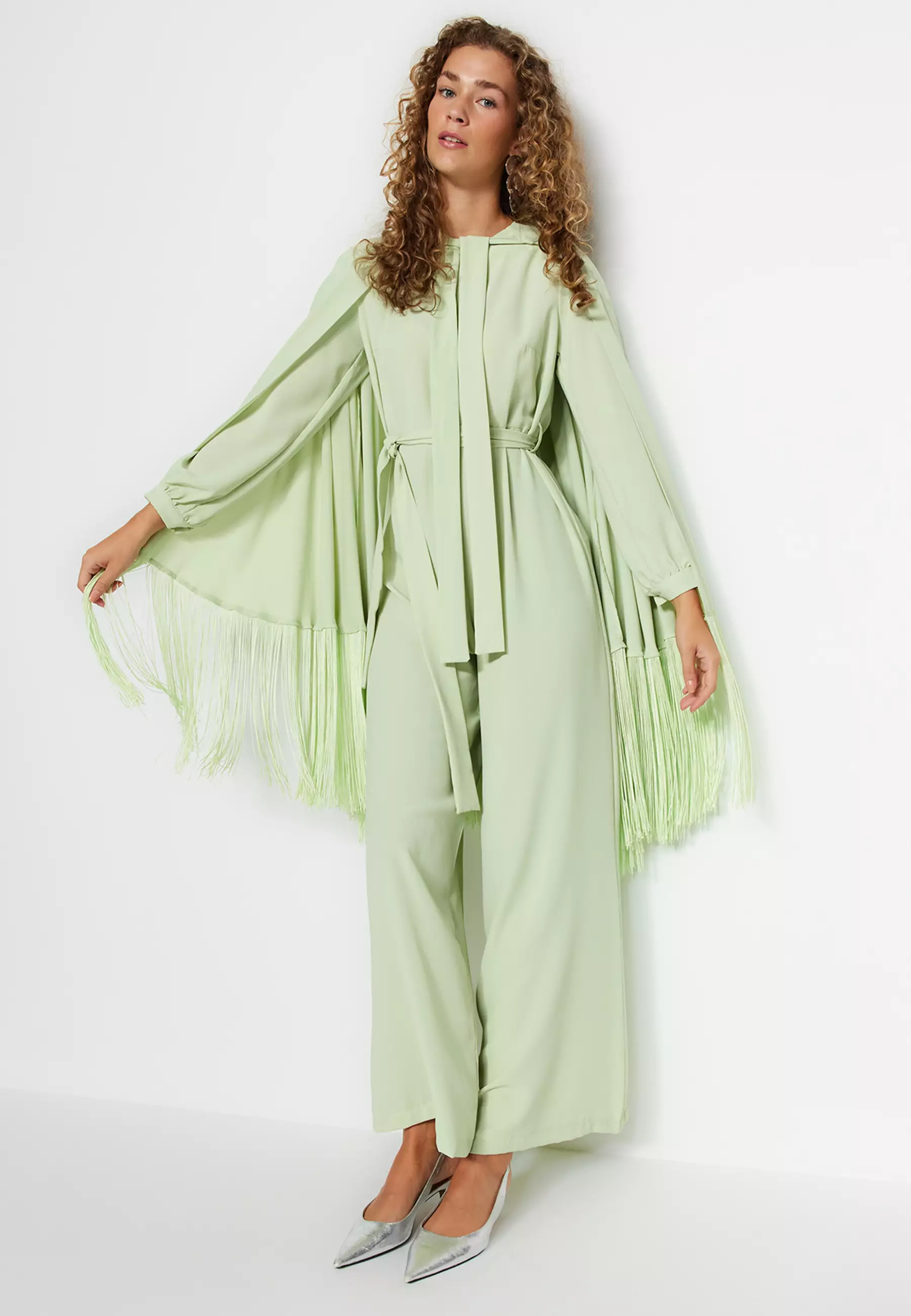 Tasseled Cape-Jumpsuit Evening Wear Suit