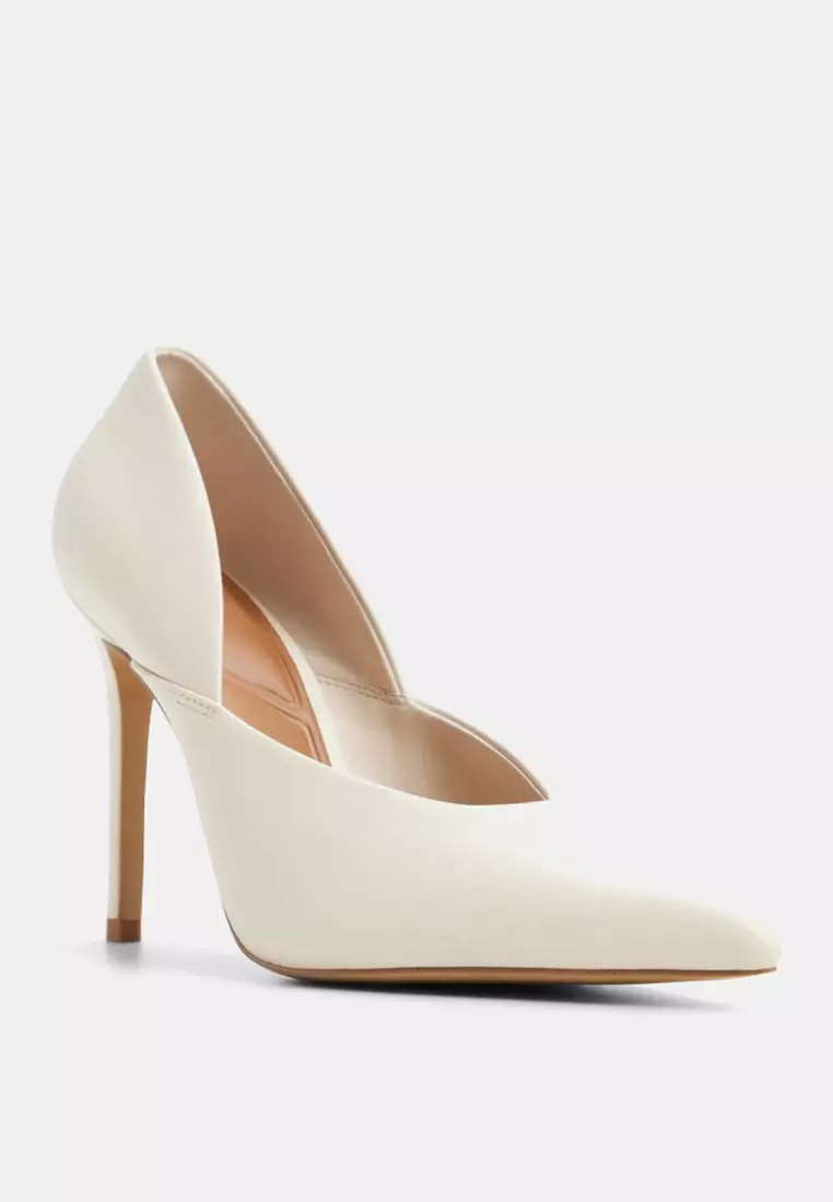 Savaana Heels