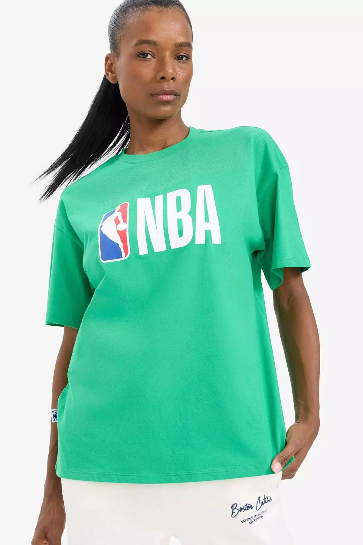 Fit Nba Wordmark 寬鬆闊管剪裁單車T恤 X2993Az25Sm