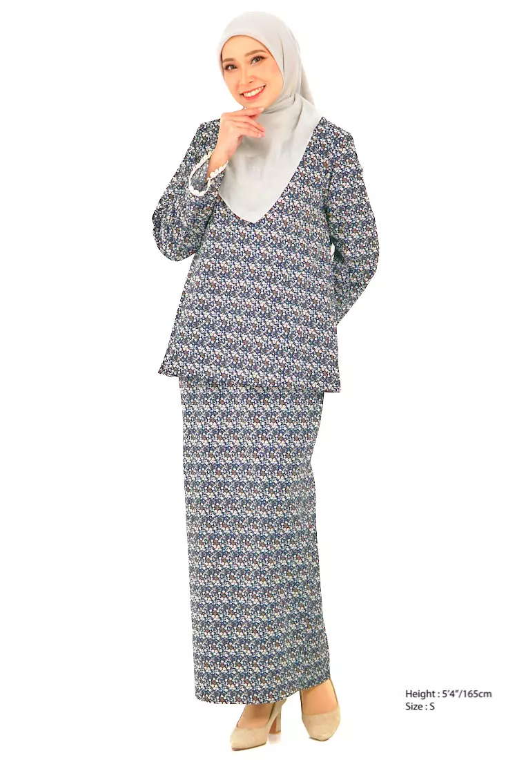 Gene Martino Zahra Kurung Kedah 143