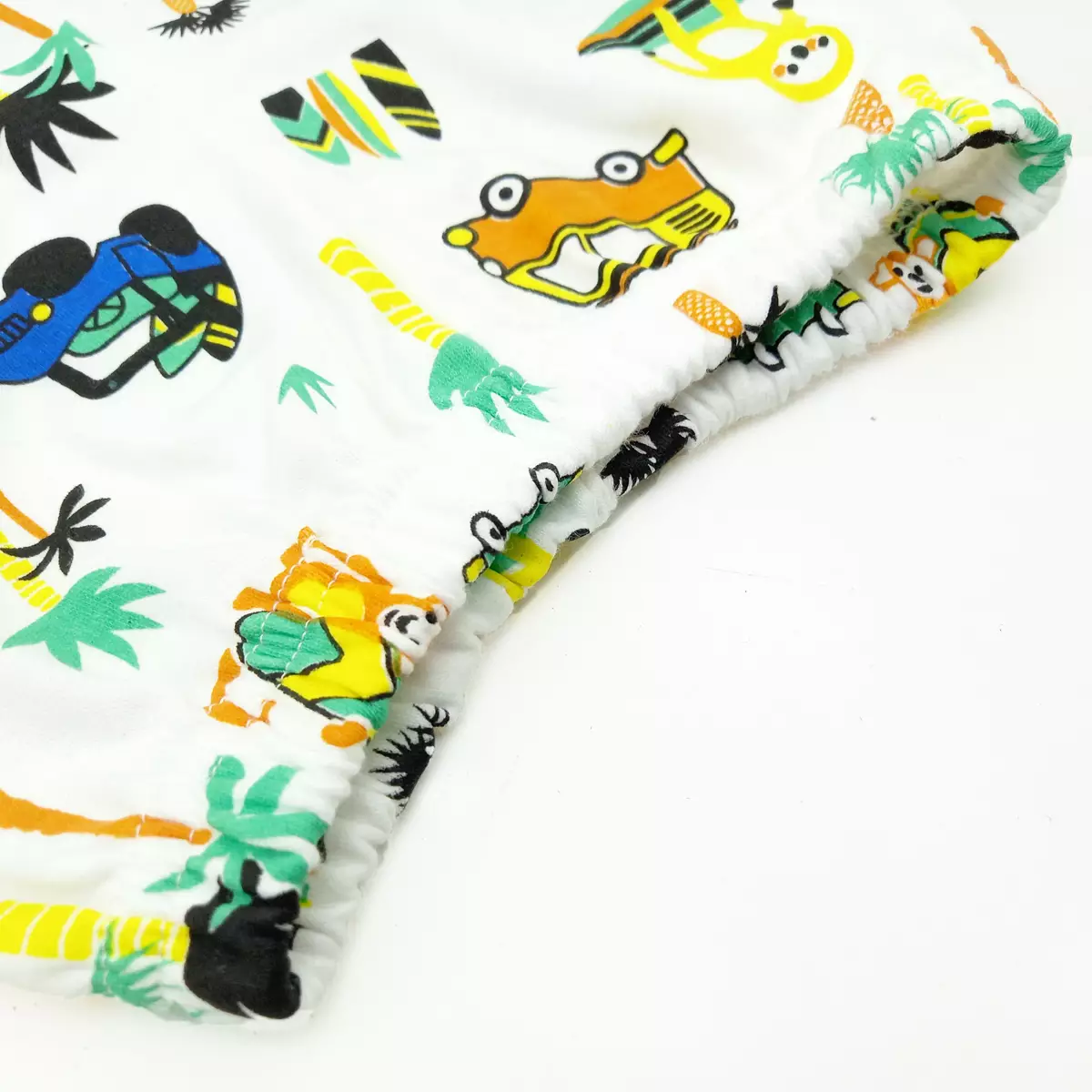 Wakakids Piyama Bayi Laki Laki Setelan Baju Tidur Anak Usia 0 Bulan Hingga 6 Bulan Holiday Full Printing 4087 Hitam