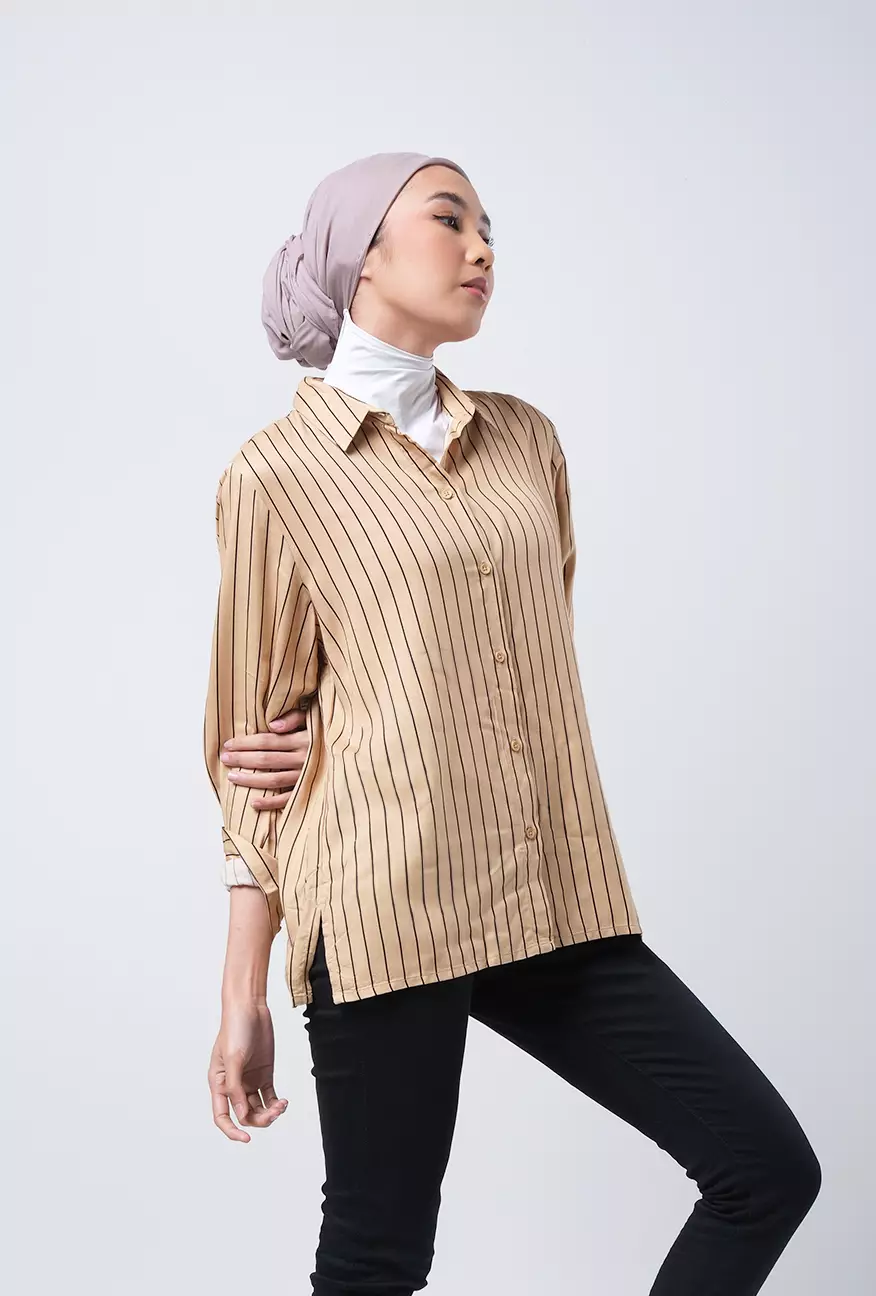 Kemeja Wanita Carissa Khaki Black