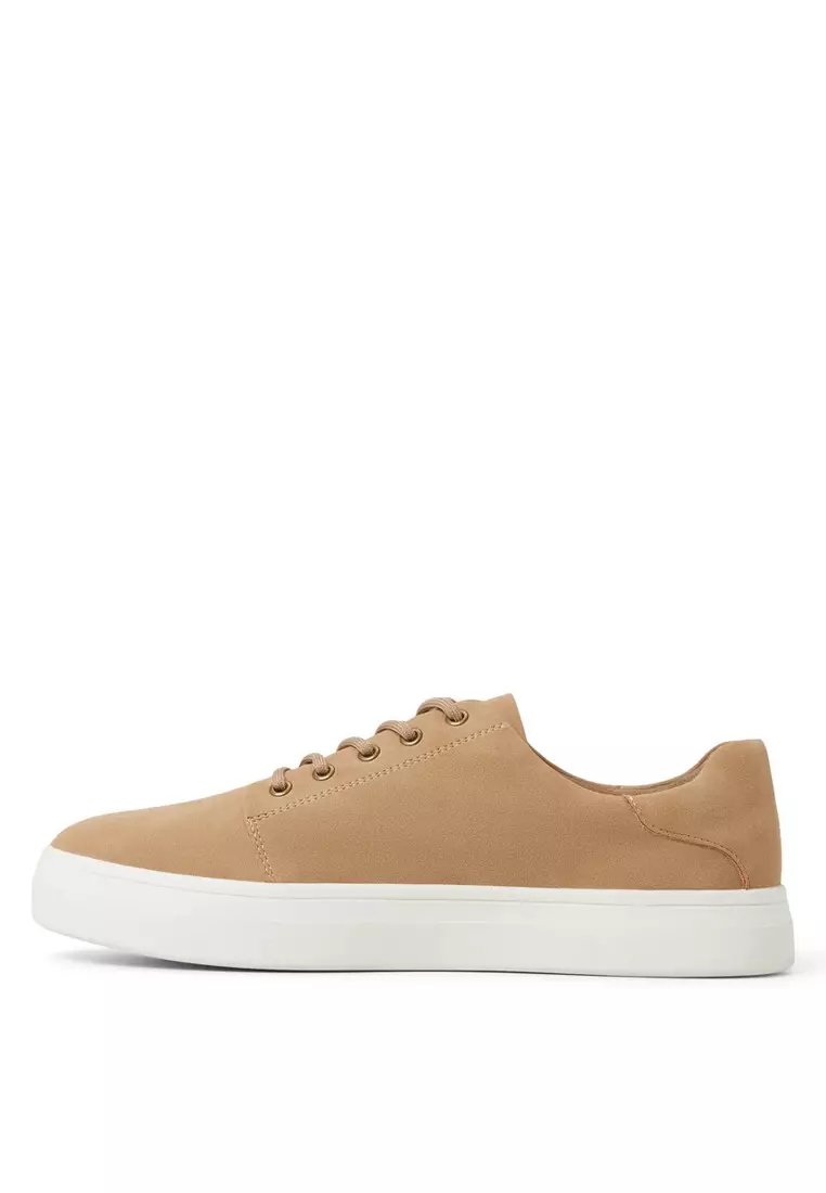 Greeley Sneakers