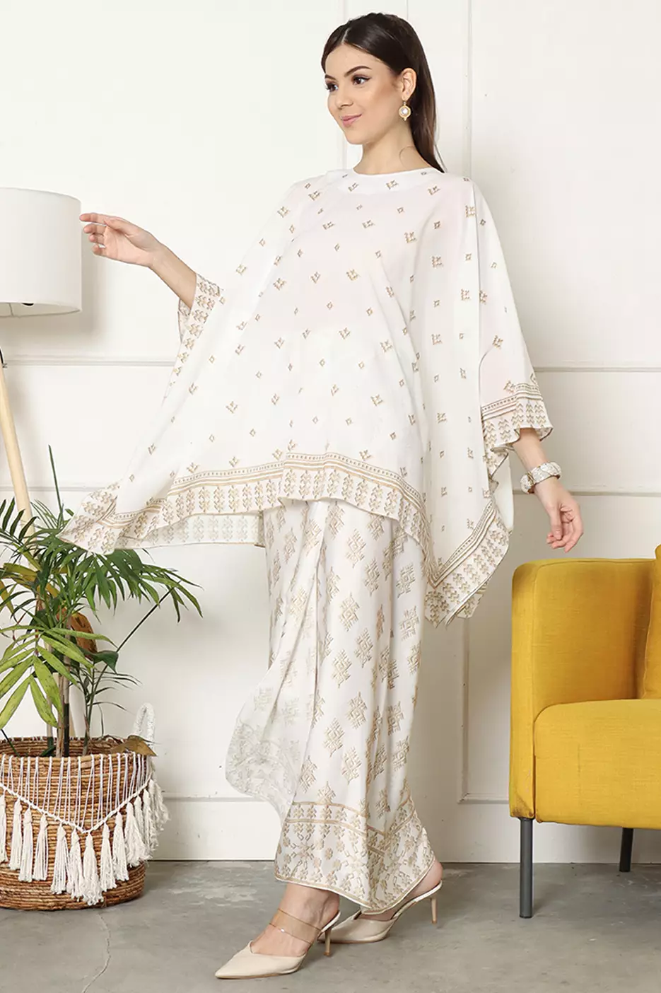 Kanzi Songket R-Neck White Sarong Set