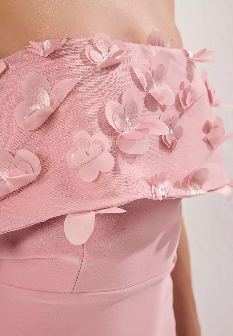 Dusty Rose Carmen Collar Flower Applique Detailed Woven Long Evening Night Graduation Dress TPRSS25AE00107