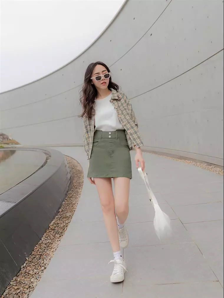 Visual fine -5KG．Cool feeling high elastic butt-lifting magic slimming short skirt [CA2579]