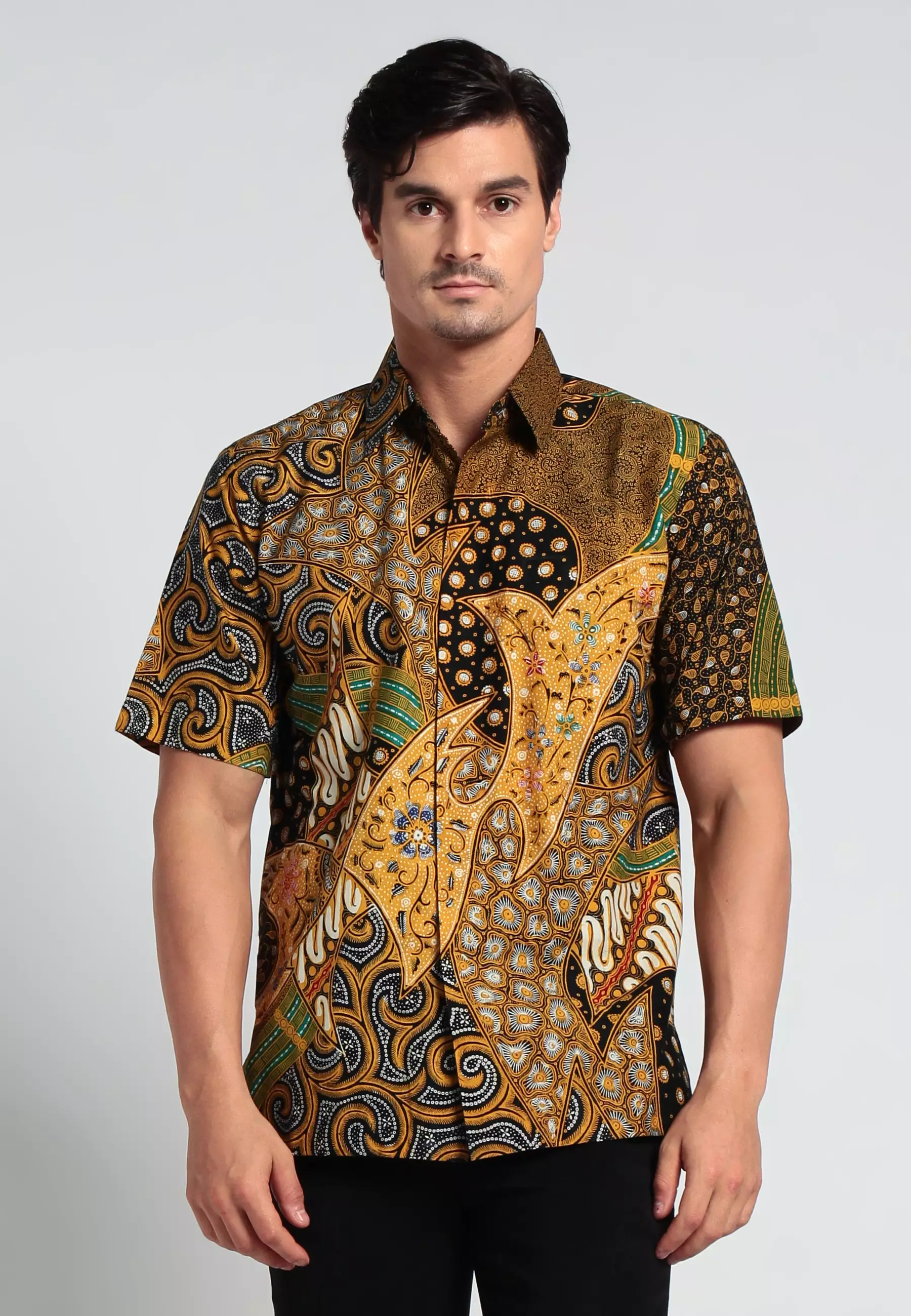 Rama wijaya lengan pendek slimfit