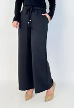 Xotin kochada erini kaltaklaydi