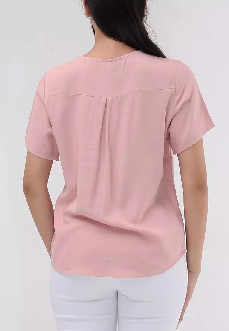 Short Sleeves V-neck Blouse