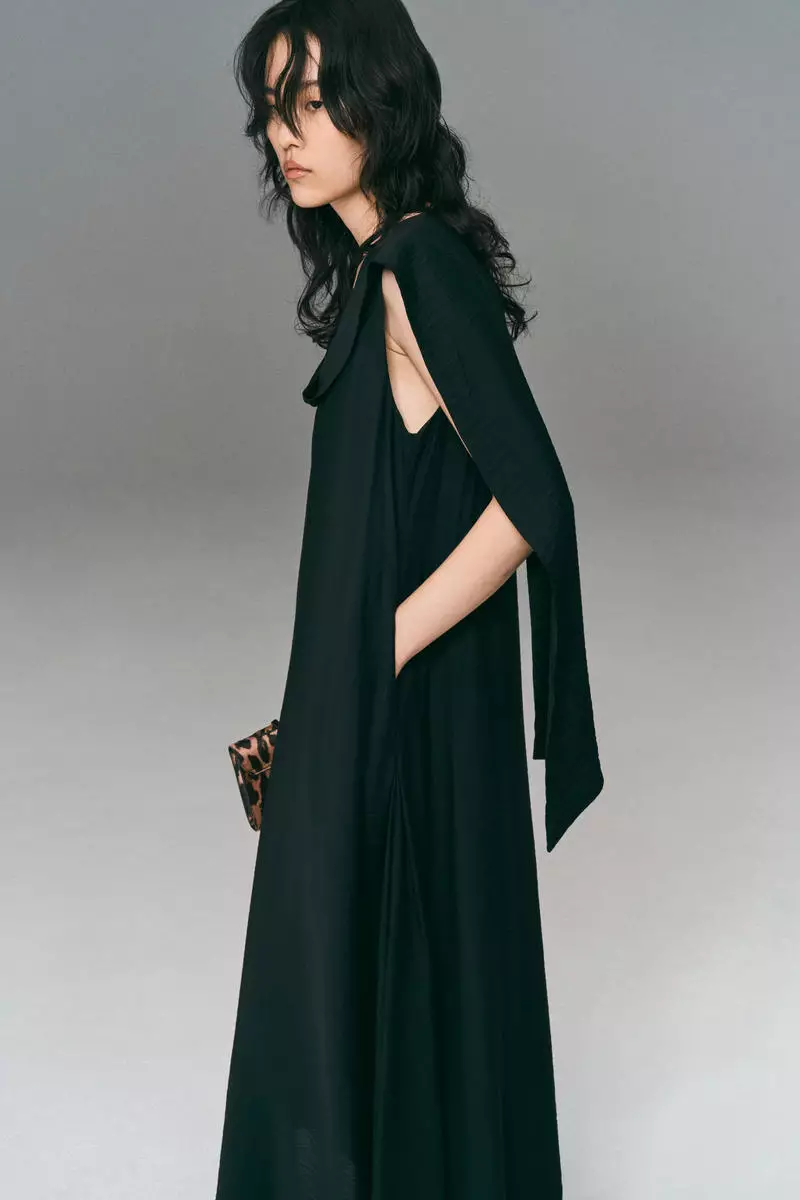Scarf-collar dress