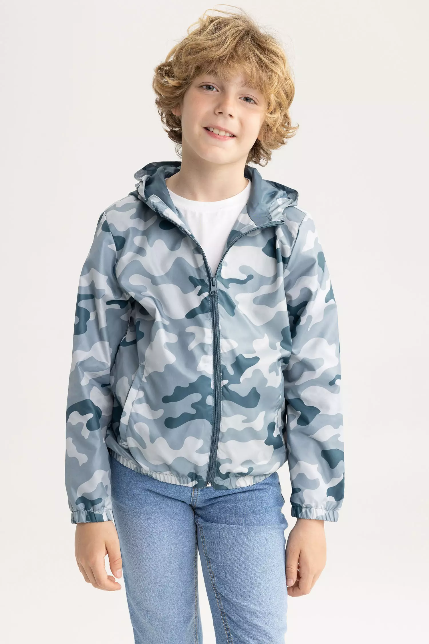 Army Pattern Hooded Raincoat