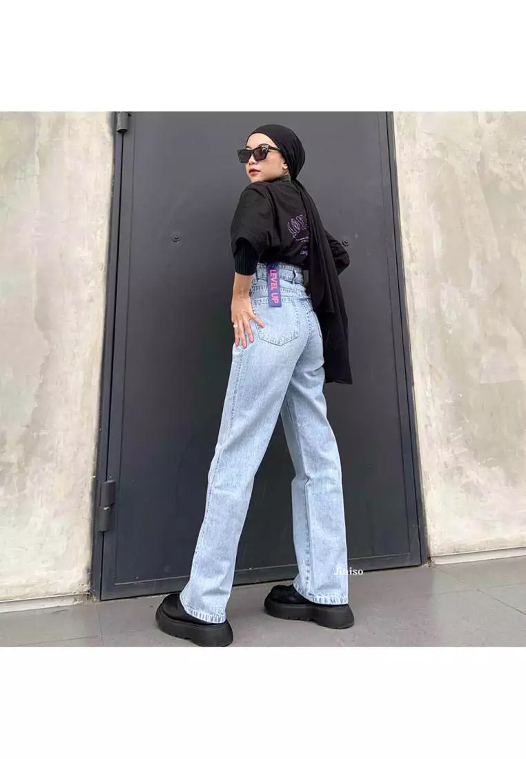 Ultra Highwaist Loose Jeans 222 LEVEL UP