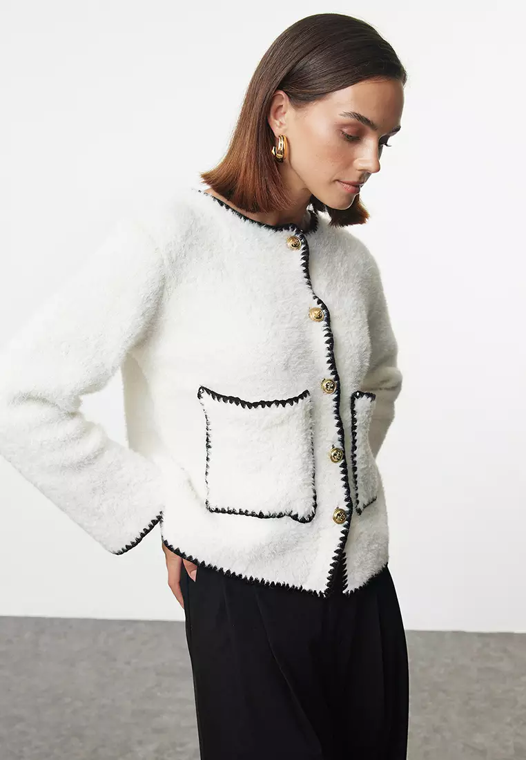 Ecru Fluffy Soft Texture Jacket Look Knitwear Cardigan TWOAW25HI00009