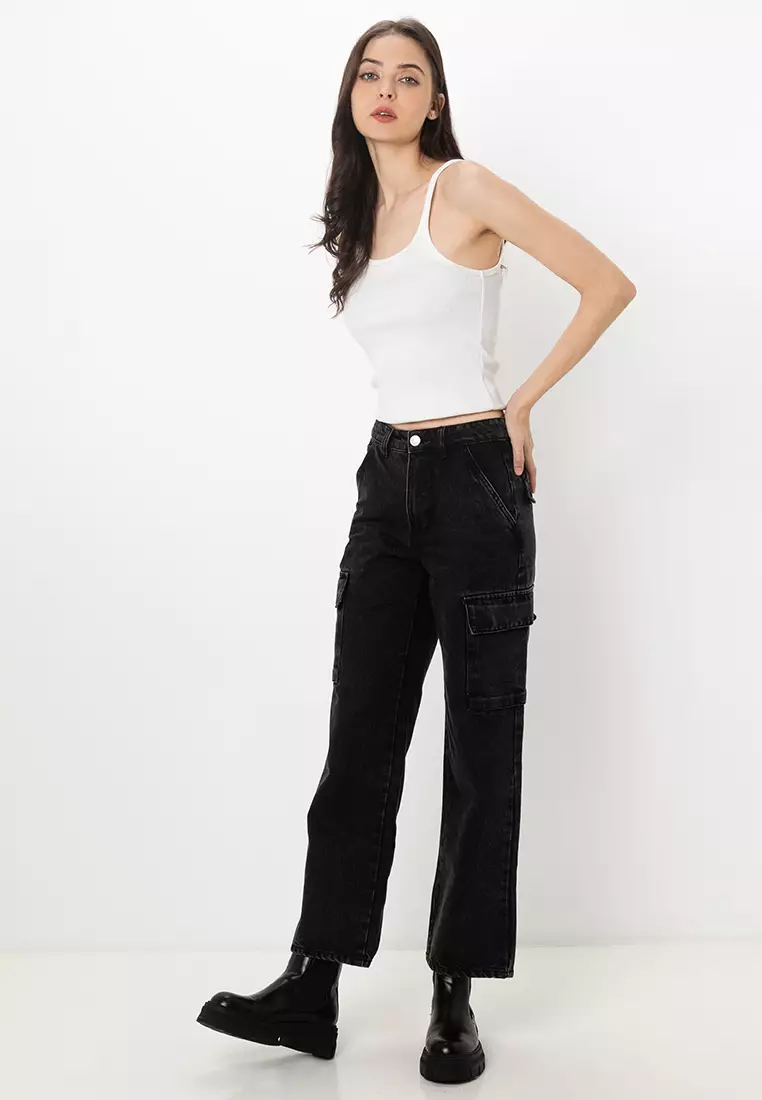 Wide Leg Cargo Jeans