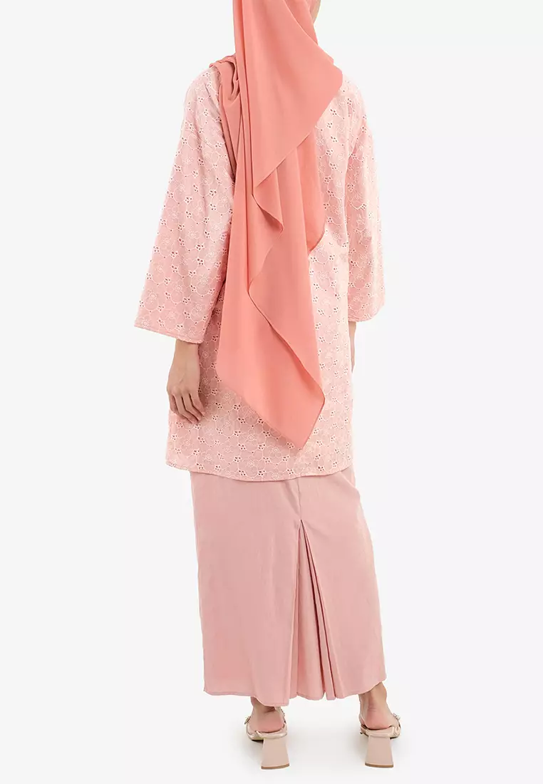 COTTON Kekwa Blouse & Skirt