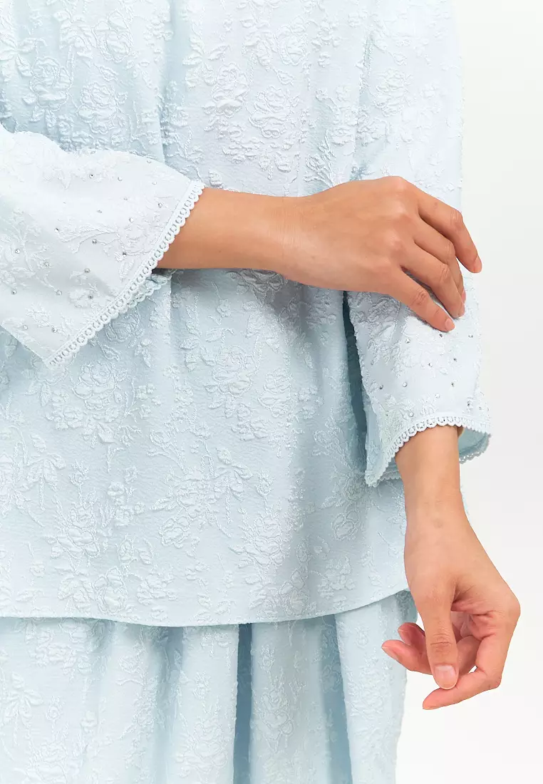 Gelak Tawa Kurung Modern