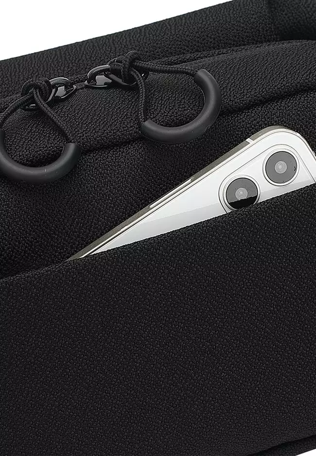 Men's Chest Bag / Sling Bag / Crossbody Bag - Black