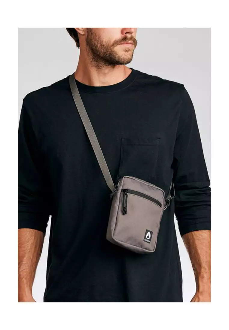Buy Nixon Stash Bag Charcoal (C3026147) 2024 Online ZALORA Singapore