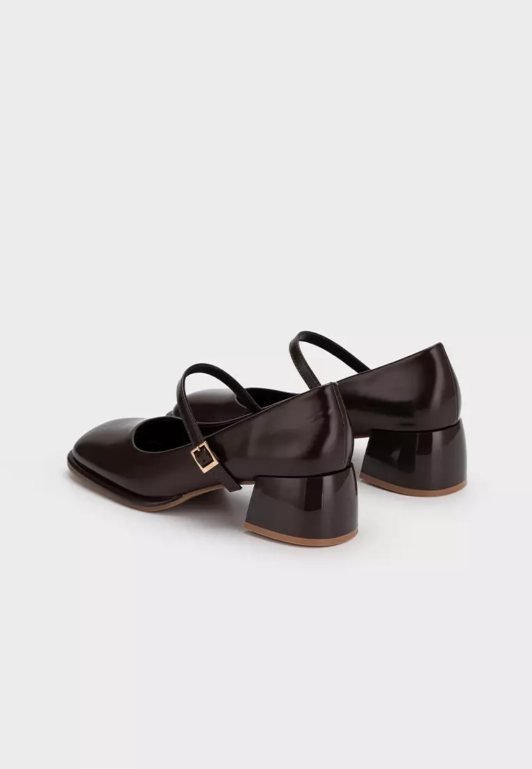 STEP-WIDE SQUARE TOE CHUNKY HEEL PUMP