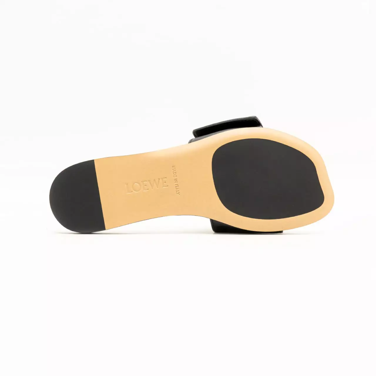 Pebble Slide Soft Calfskin Black