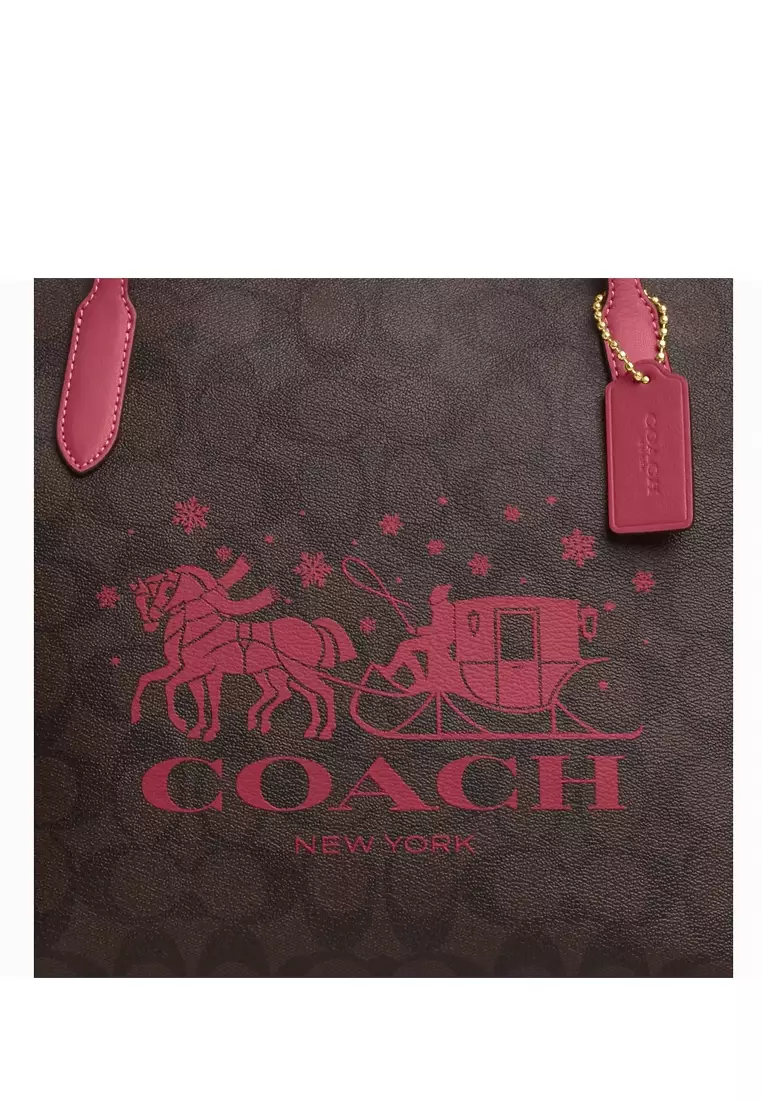 Central tote with zip clearance with rexy and carriage