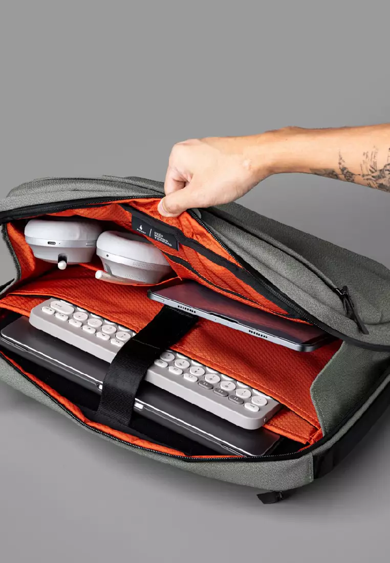 Alpaka Elements Tech Brief Pro - Sage Grey