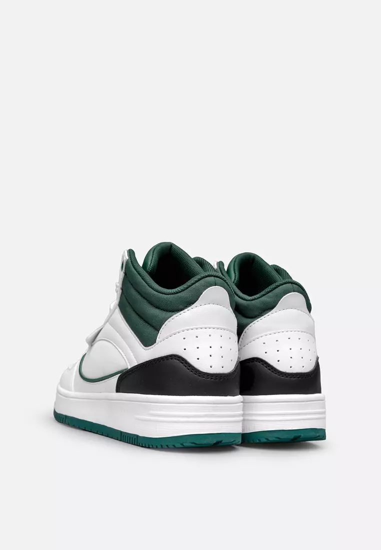 World Balance Street Crew Big Kid's Lifestyle Classic Shoes