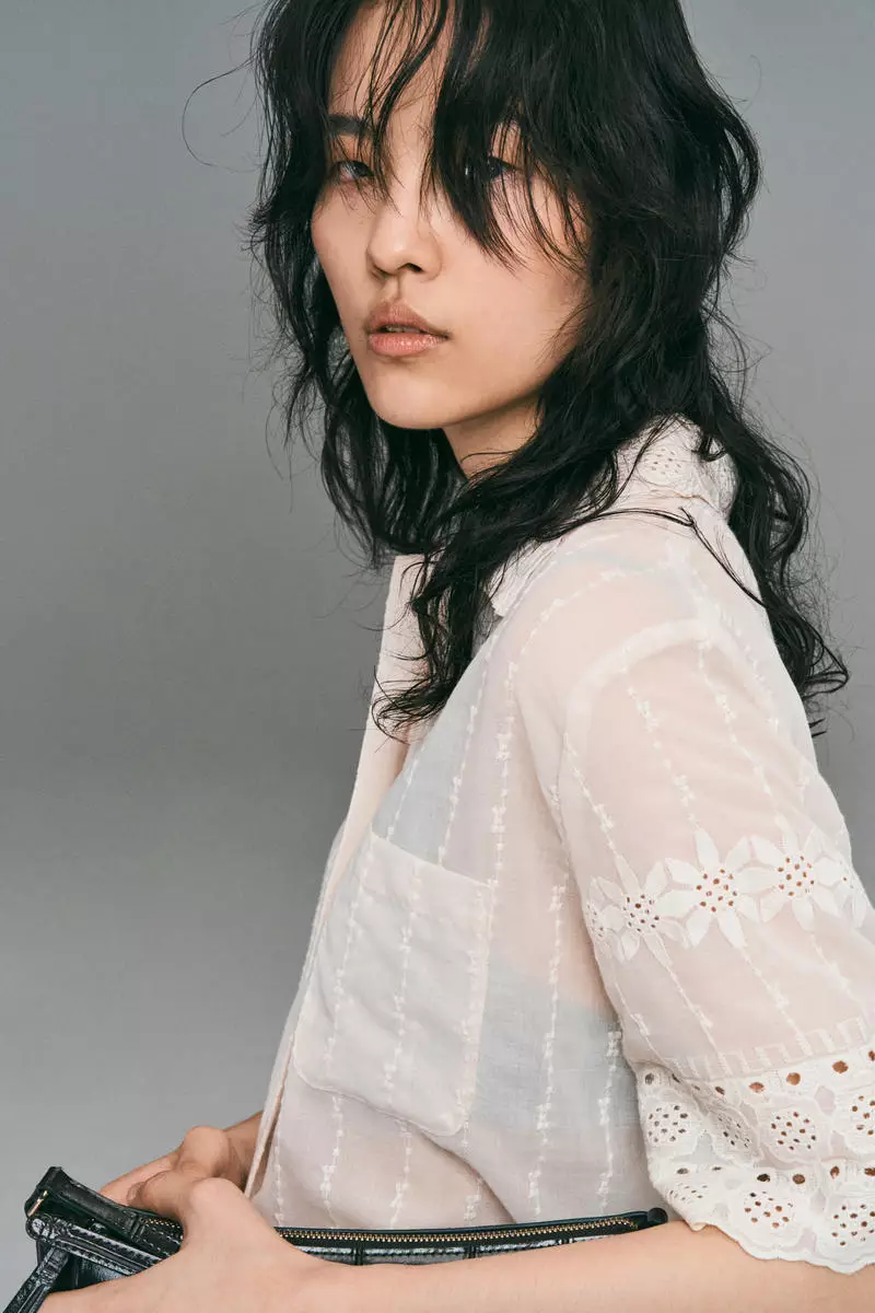 Embroidered shirt