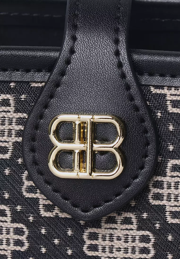Liyana Crossbody Bag