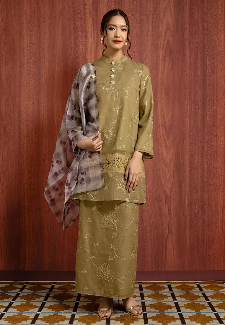 MAYSA KURUNG SET WITH SHAWL