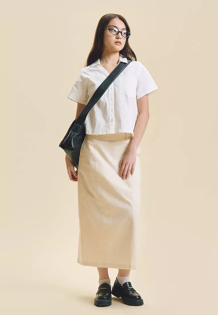 Dress Code Short Sleeve Cropped Relaxed Button Down Top