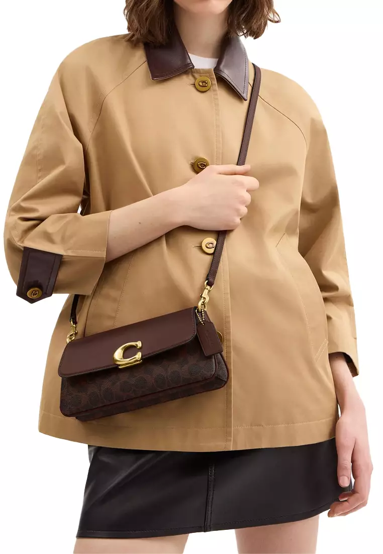 Jet 25 Women's Shoulder Bag Maple in Brown CBA83