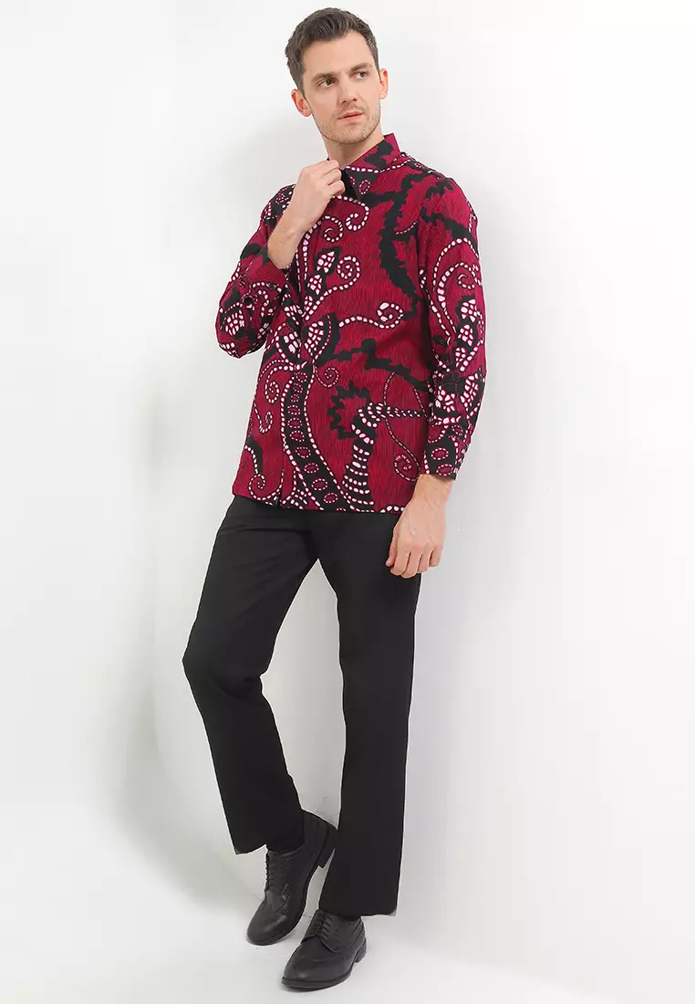 Kemeja Body Fit Batik Batu Pecah