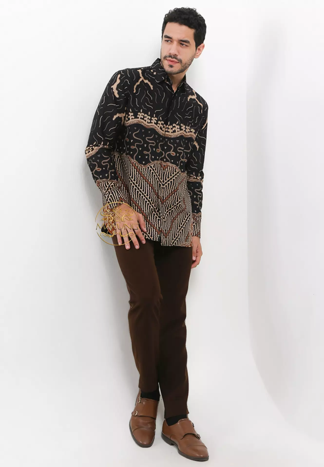 Aryasaka Item Kemeja Batik Pria Premium Slimfit Modern Lengan Panjang