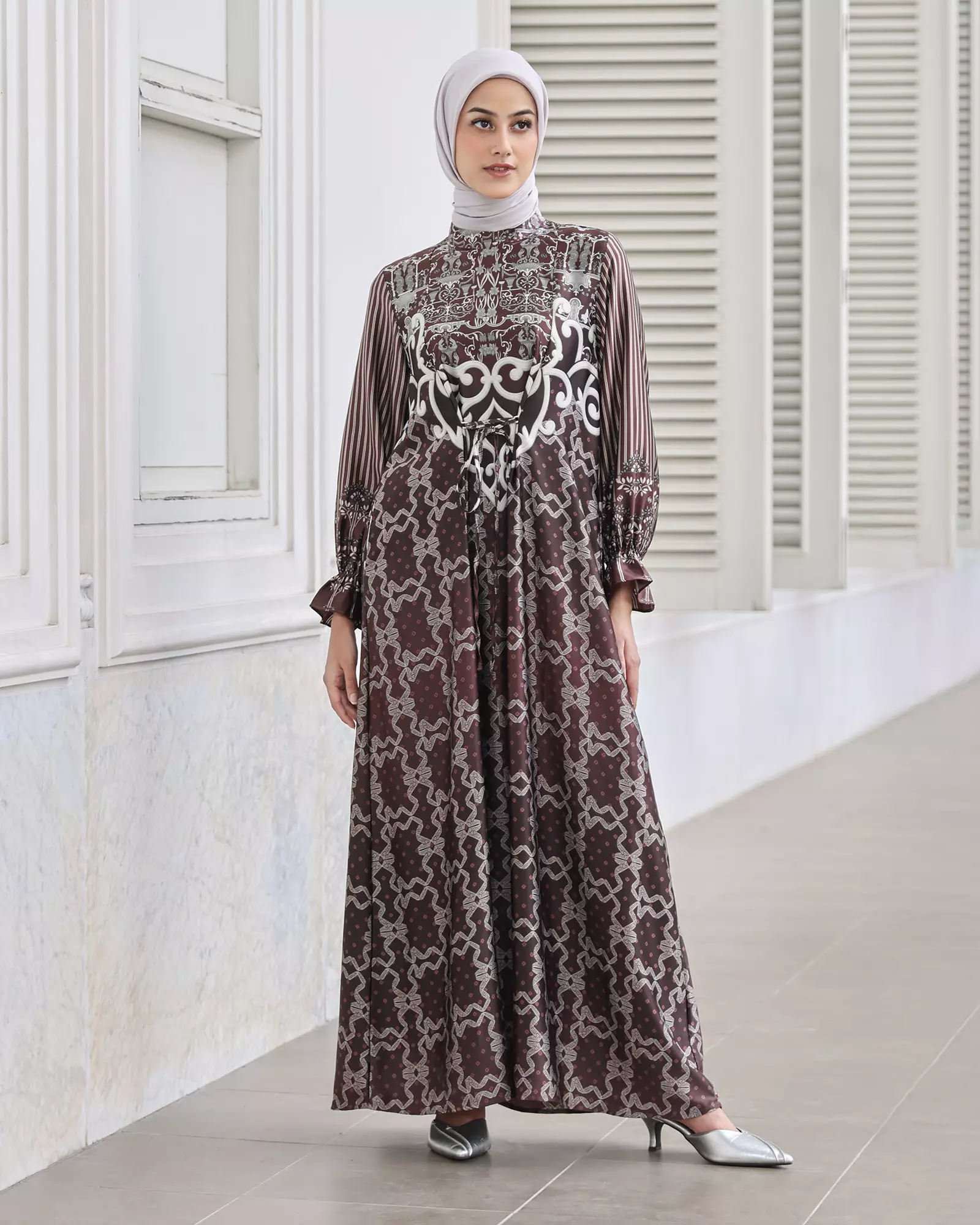 Geulis.id ARUMAYA DRESS / MAXY DRESS / BAJU LEBARAN - WINE